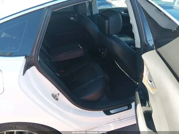 WAU2GAFC8GN002441 2016 AUDI A7 - Image 8