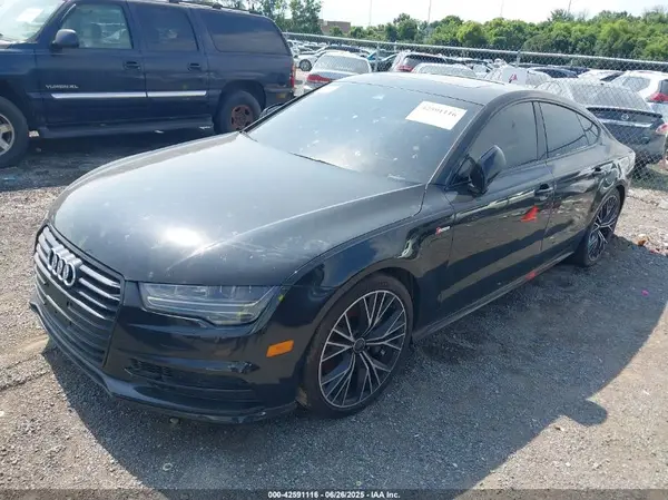 WAU2GAFC8GN034807 2016 AUDI A7 - Image 2