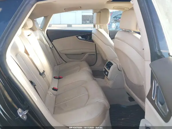 WAU2GBFC8GN016135 2016 AUDI A7 - Image 8