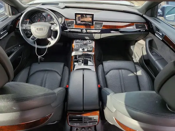 WAU34AFD0GN011270 2016 AUDI A8 - Image 8
