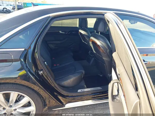 WAU34AFD1GN020270 2016 AUDI A8 - Image 8