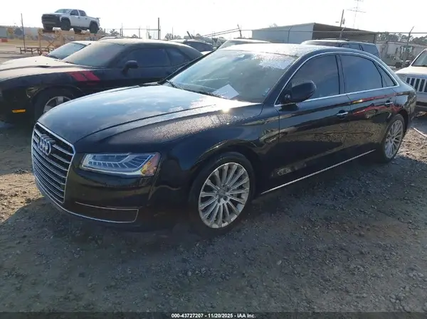 WAU34AFD2GN007625 2016 AUDI A8 - Image 2