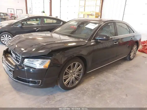 WAU34AFD2GN015630 2016 AUDI A8 - Image 2
