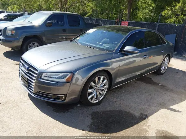 WAU34AFD3GN009156 2016 AUDI A8 - Image 2