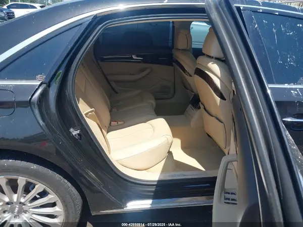 WAU34AFD4GN002183 2016 AUDI A8 - Image 8