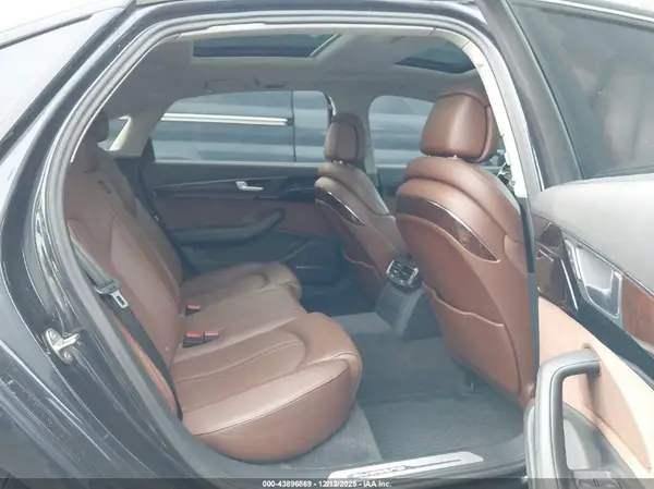 WAU34AFD4GN008159 2016 AUDI A8 - Image 8