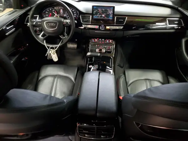 WAU34AFD4GN009134 2016 AUDI A8 - Image 8