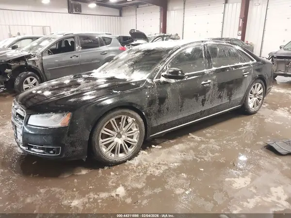 WAU34AFD6GN009538 2016 AUDI A8 - Image 2