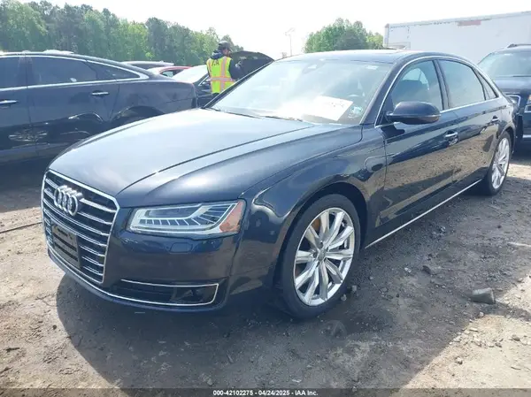 WAU34AFD7GN001464 2016 AUDI A8 - Image 2