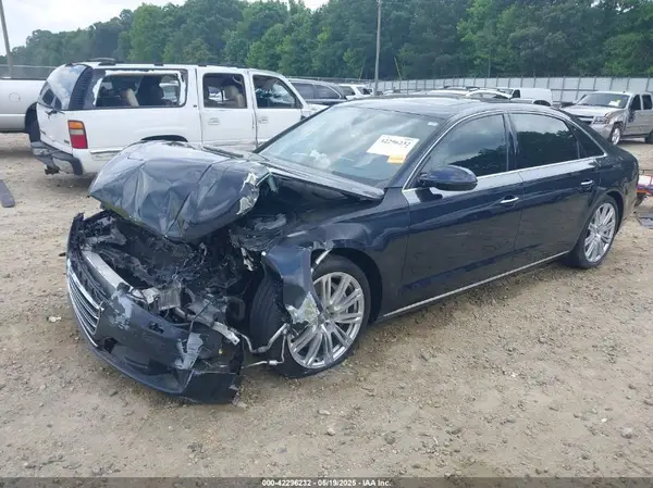 WAU34AFD7GN011606 2016 AUDI A8 - Image 2