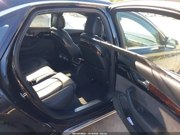 WAU34AFD7GN020015 2016 AUDI A8 - Image 8