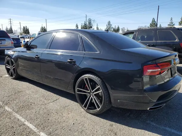 WAU34AFD8GN009945 2016 AUDI A8 - Image 2