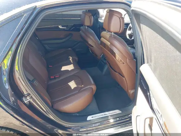 WAU34AFD8GN010481 2016 AUDI A8 - Image 8