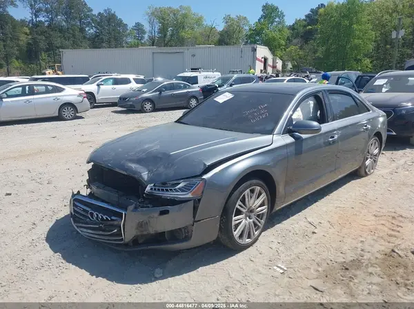 WAU34AFD9GN012319 2016 AUDI A8 - Image 2