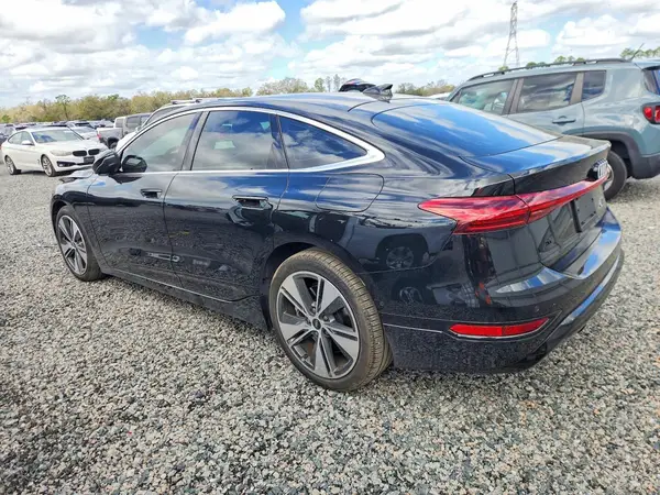 WAU3DAGHXSA018647 2025 AUDI A6 - Image 2