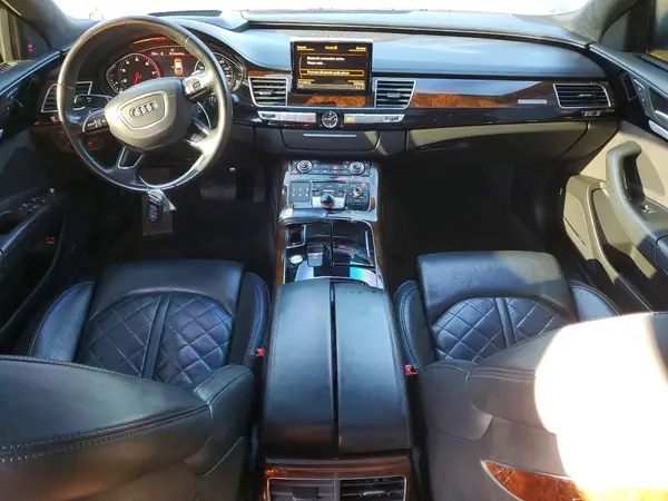 WAU43AFD0GN011051 2016 AUDI A8 - Image 8
