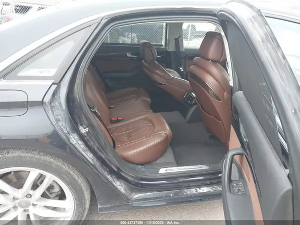 WAU43AFD0HN002609 2017 AUDI A8 - Image 8
