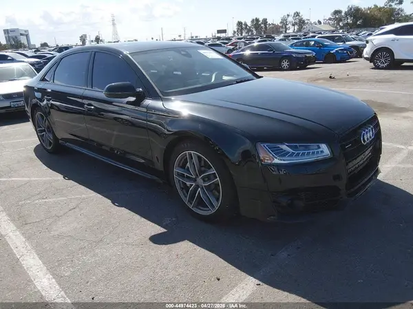 WAU43AFD0HN003842 2017 AUDI A8 - Image 1