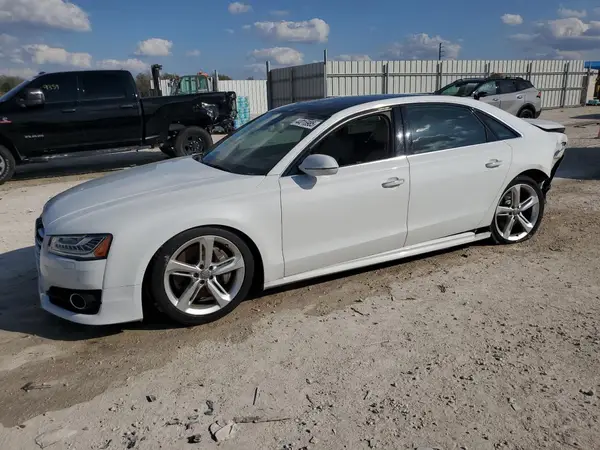WAU43AFD0JN000297 2018 AUDI A8 - Image 1