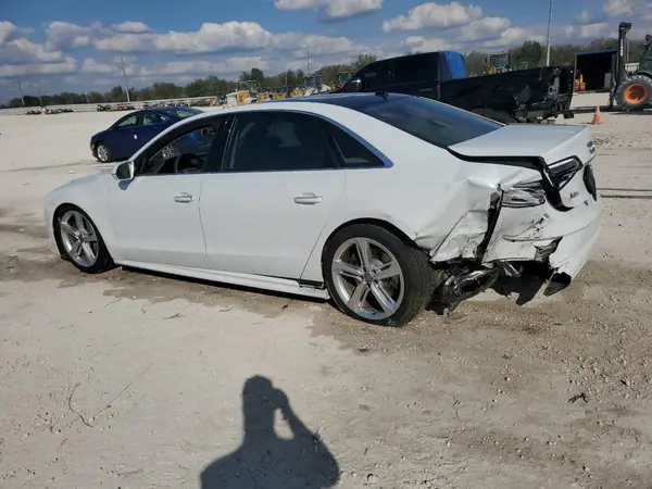 WAU43AFD0JN000297 2018 AUDI A8 - Image 2