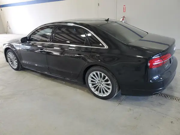 WAU43AFD1GN011589 2016 AUDI A8 - Image 2