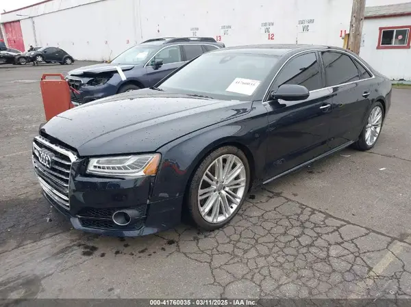 WAU43AFD1HN007334 2017 AUDI A8 - Image 2