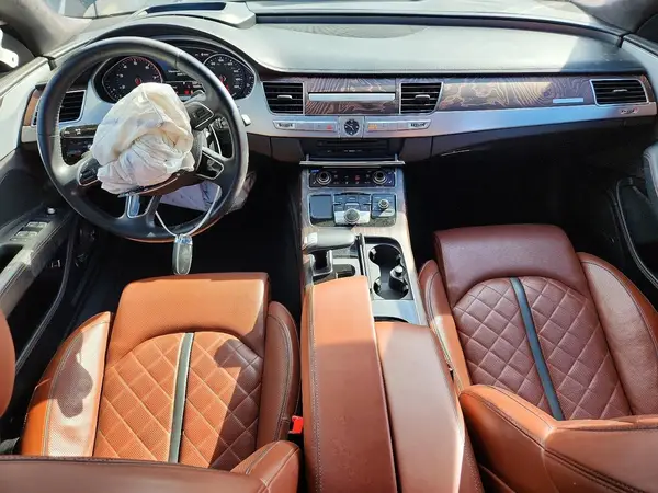 WAU43AFD1HN020827 2017 AUDI A8 - Image 8
