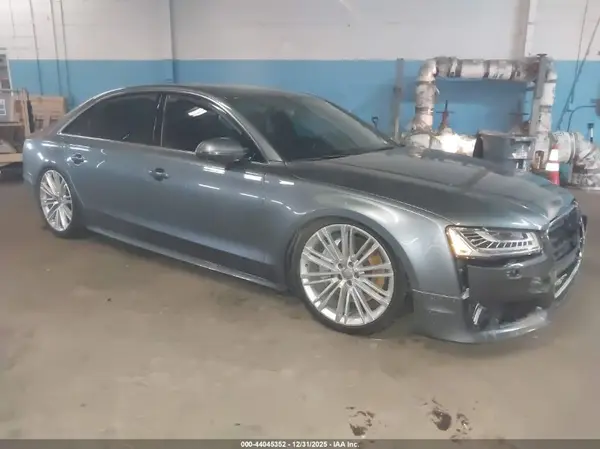 WAU43AFD1HN021248 2017 AUDI A8 - Image 1