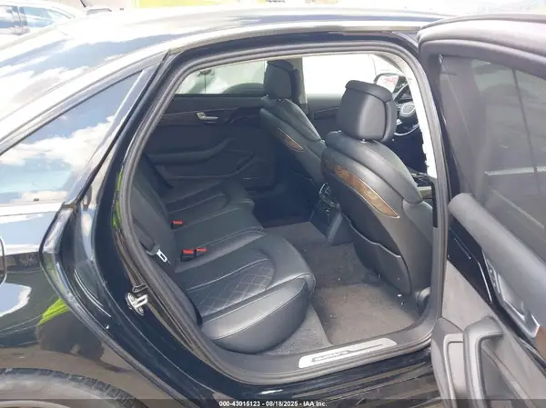WAU43AFD2GN020317 2016 AUDI A8 - Image 8