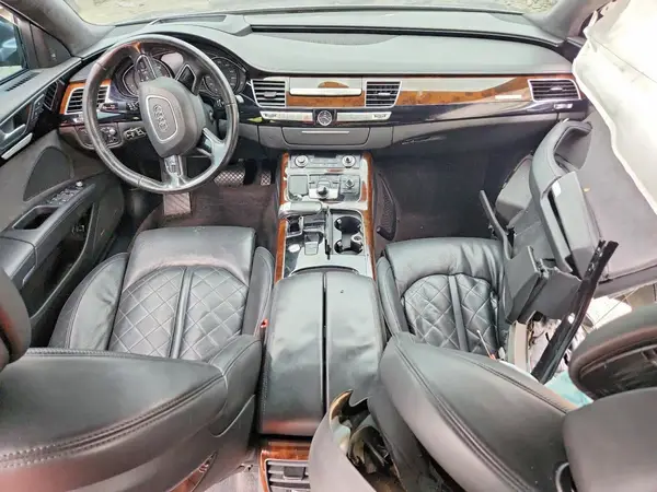 WAU43AFD3GN010802 2016 AUDI A8 - Image 8