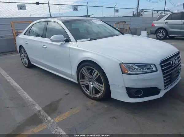 WAU43AFD3GN011061 2016 AUDI A8 - Image 1