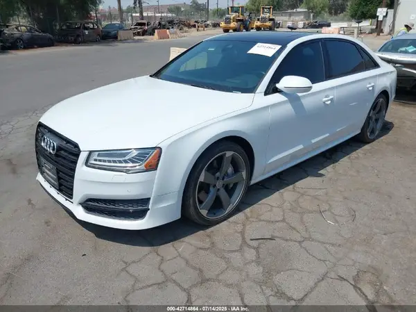 WAU43AFD3HN010445 2017 AUDI A8 - Image 2