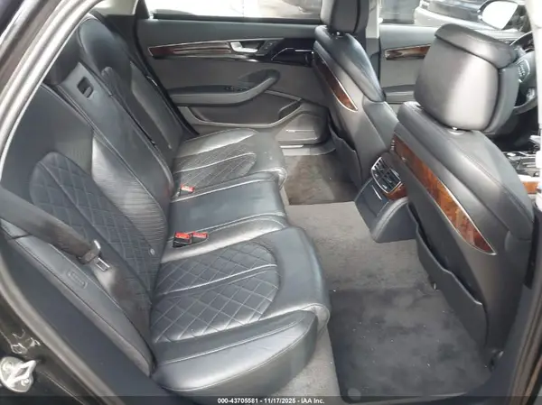 WAU43AFD3HN018027 2017 AUDI A8 - Image 8