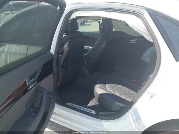 WAU43AFD4GN006953 2016 AUDI A8 - Image 8