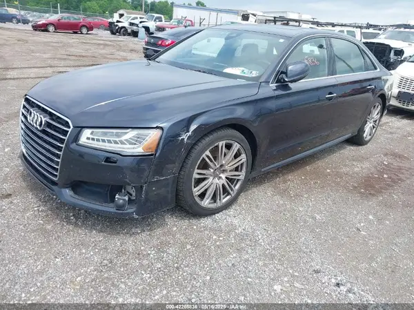 WAU43AFD4GN017144 2016 AUDI A8 - Image 2