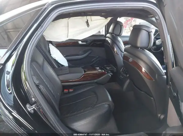 WAU43AFD4GN021100 2016 AUDI A8 - Image 8
