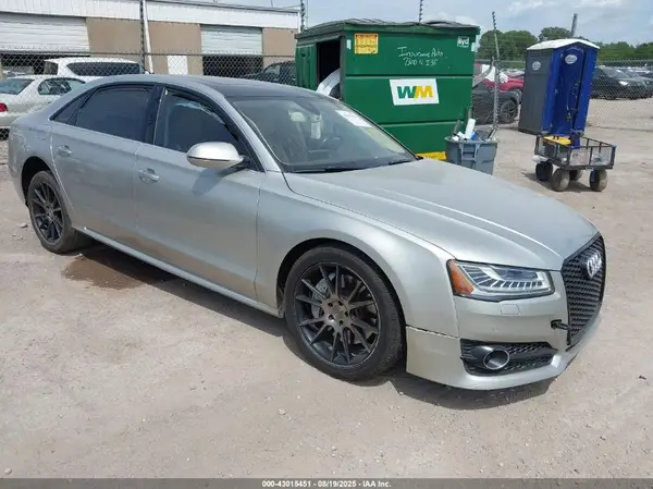 WAU43AFD6HN002839 2017 AUDI A8 - Image 1