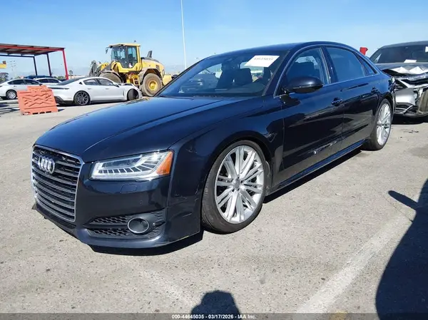 WAU43AFD6HN005109 2017 AUDI A8 - Image 2