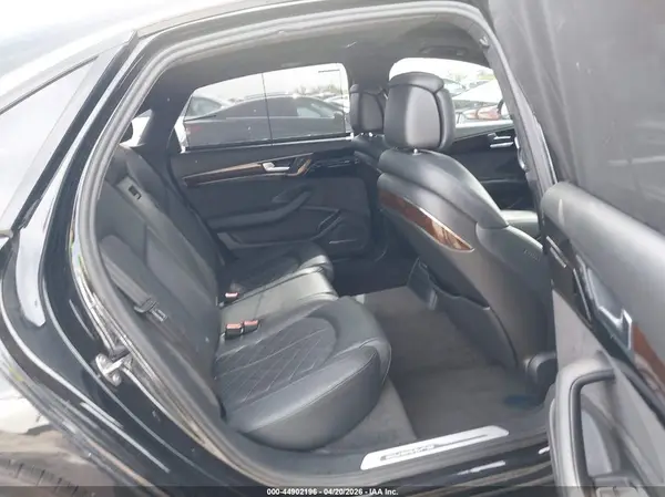 WAU43AFD7GN009197 2016 AUDI A8 - Image 8