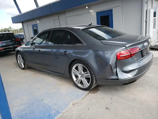 WAU43AFD7GN009734 2016 AUDI A8 - Image 2