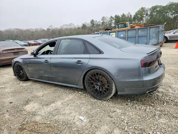 WAU43AFD7HN010366 2017 AUDI A8 - Image 2