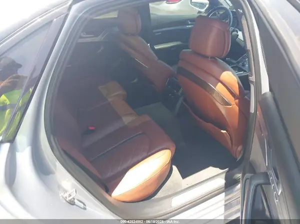 WAU43AFD8HN005452 2017 AUDI A8 - Image 8