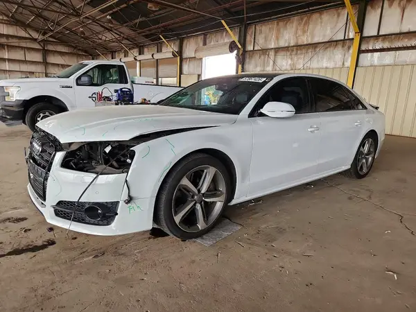 WAU43AFD8JN000483 2018 AUDI A8 - Image 1