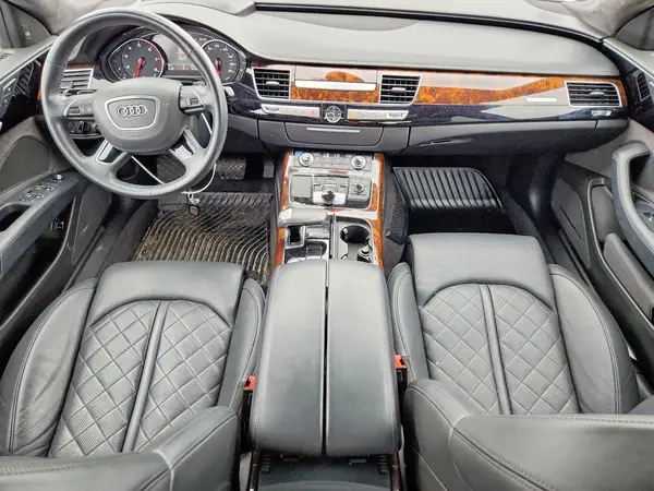 WAU43AFDXJN000257 2018 AUDI A8 - Image 8