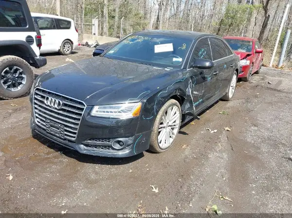 WAU44AFD0HN019147 2017 AUDI A8 - Image 2