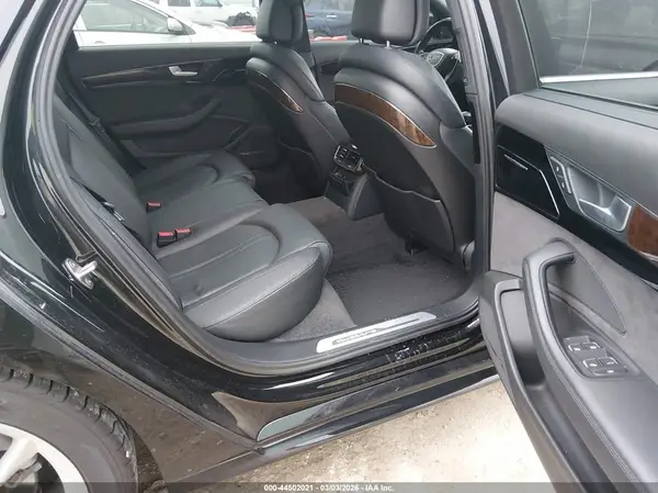 WAU44AFD0HN019780 2017 AUDI A8 - Image 8