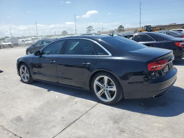 WAU44AFD0JN000880 2018 AUDI A8 - Image 2