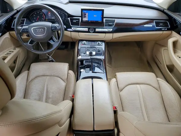 WAU44AFD1JN000421 2018 AUDI A8 - Image 8