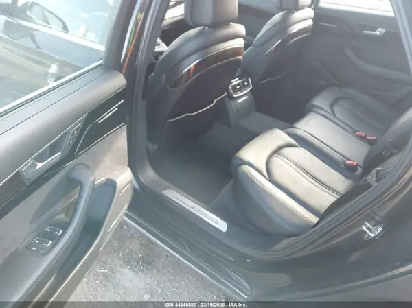 WAU44AFD3HN015190 2017 AUDI A8 - Image 8