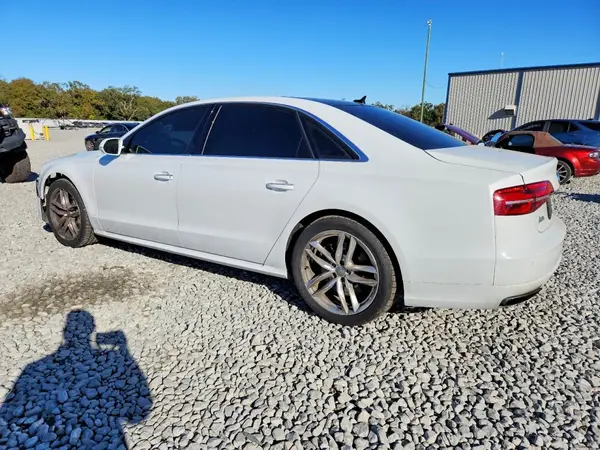 WAU44AFD4HN002156 2017 AUDI A8 - Image 2